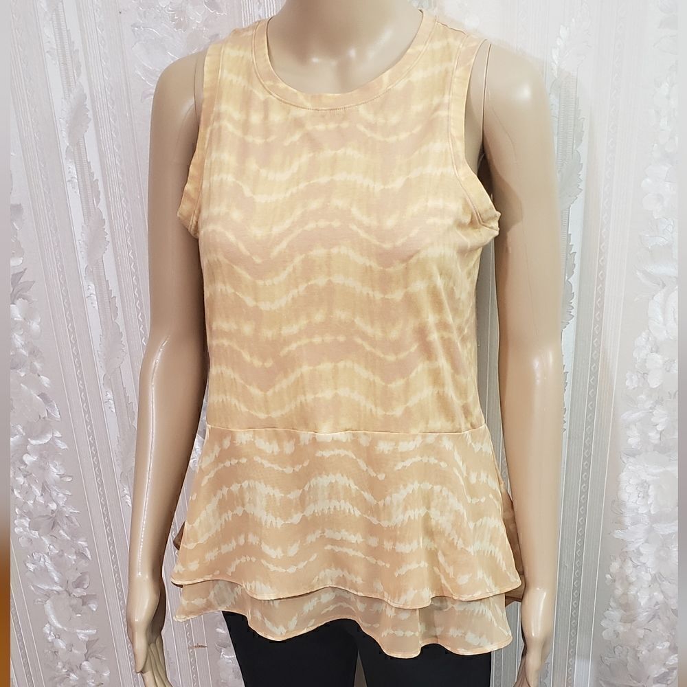 Vera Wang Sleeveless Top 